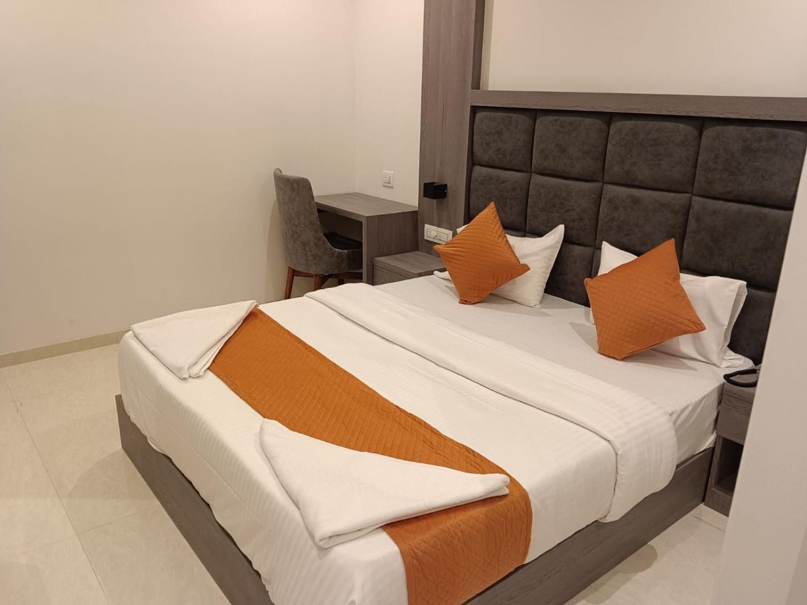 Hotel Metro Inn Mumbai Eksteriør bilde
